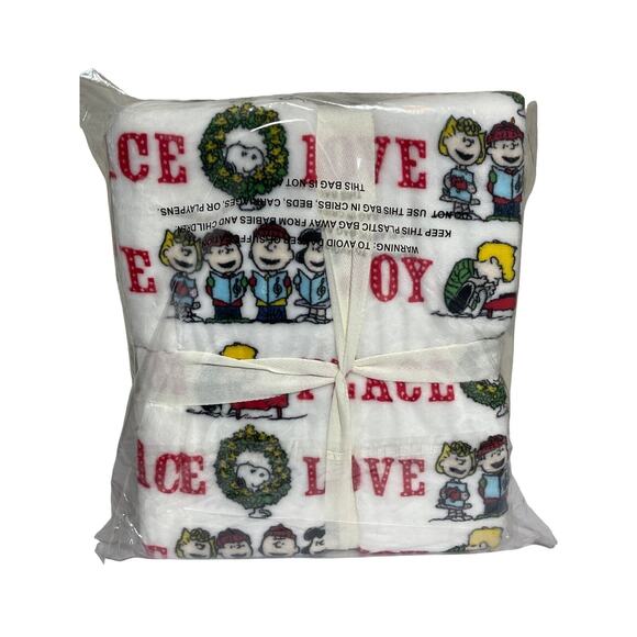 New Berkshire Peanuts Velvetsoft Throw 55" x 70" Christmas Snoopy Charlie Brown - Picture 2 of 3